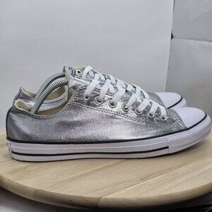 Converse 153180F Unisex CTAS Ox Sneaker M10US Black/White /Silver